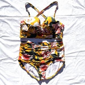 Torrid 2 Piece Bikini Swimsuit Set Plus 2 Yellow Floral High Waisted Push Up